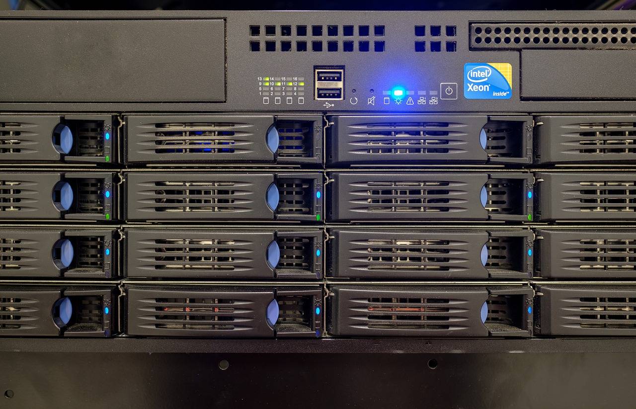 Top 5 things to look for in a hosting service